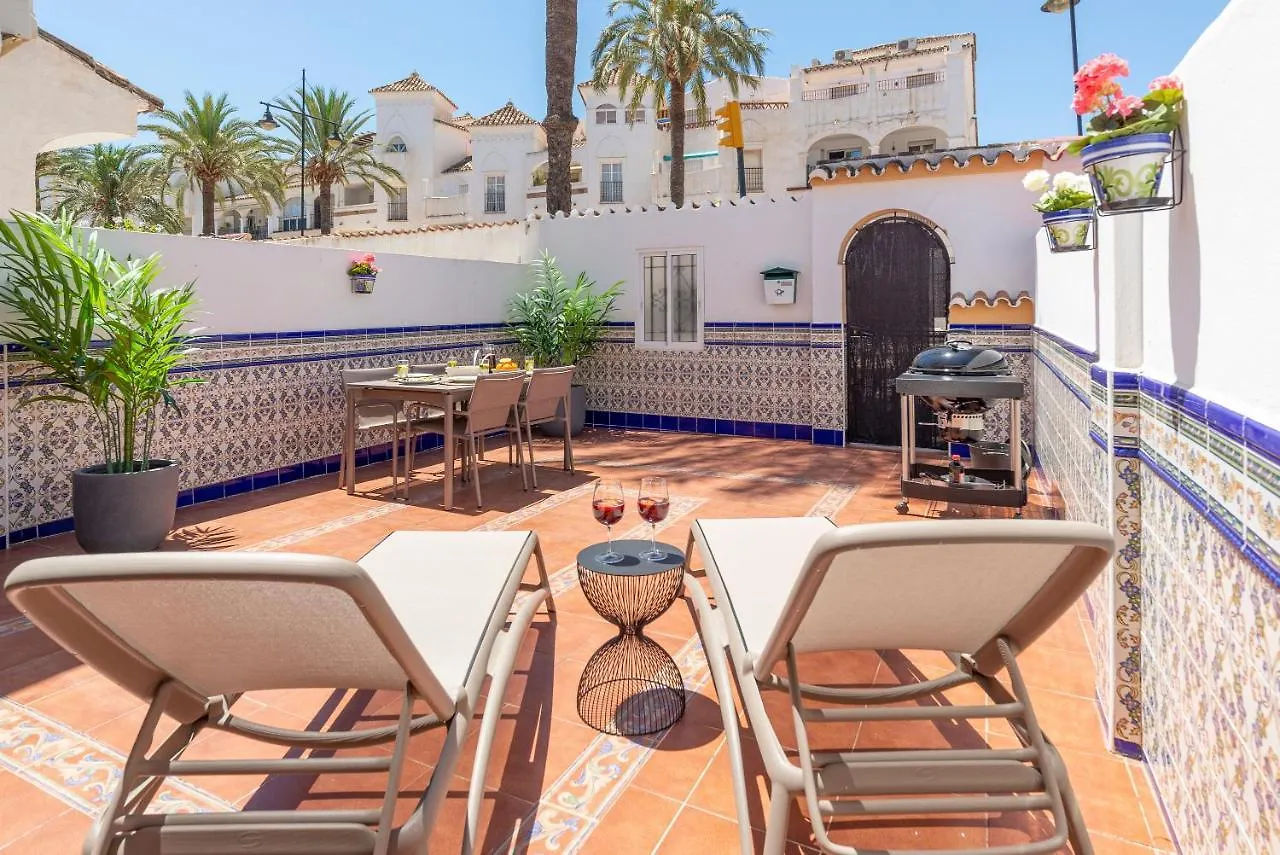 Bil Bil Beach - Perfect Family Beach Vacation Awaits ベナルマデナ 0*,